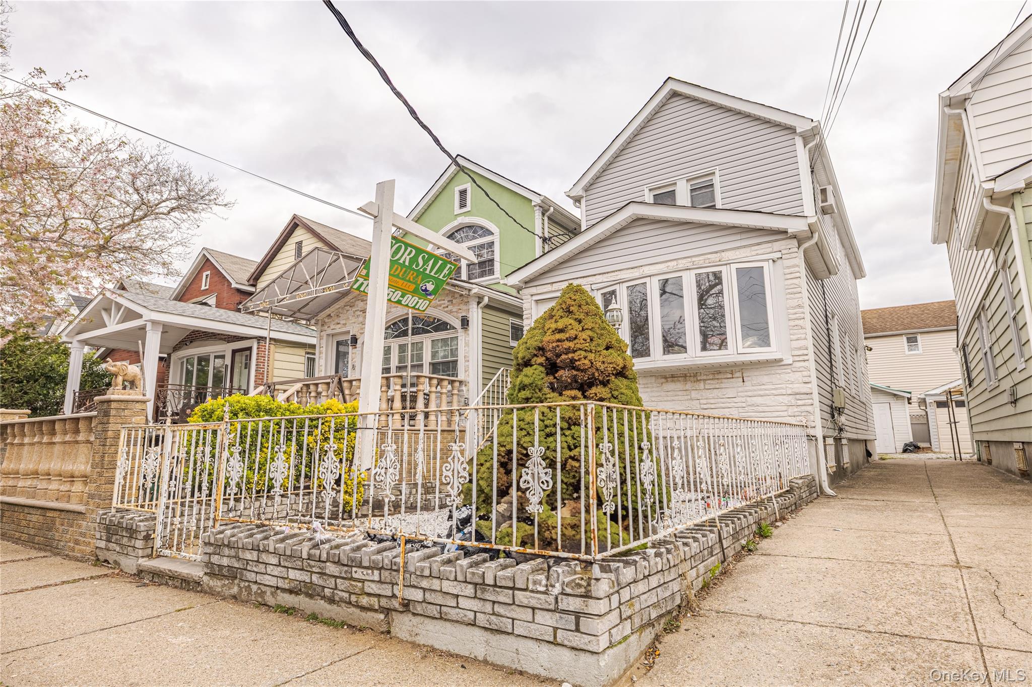 12406 111th Avenue, Richmond Hill, New York, 11420