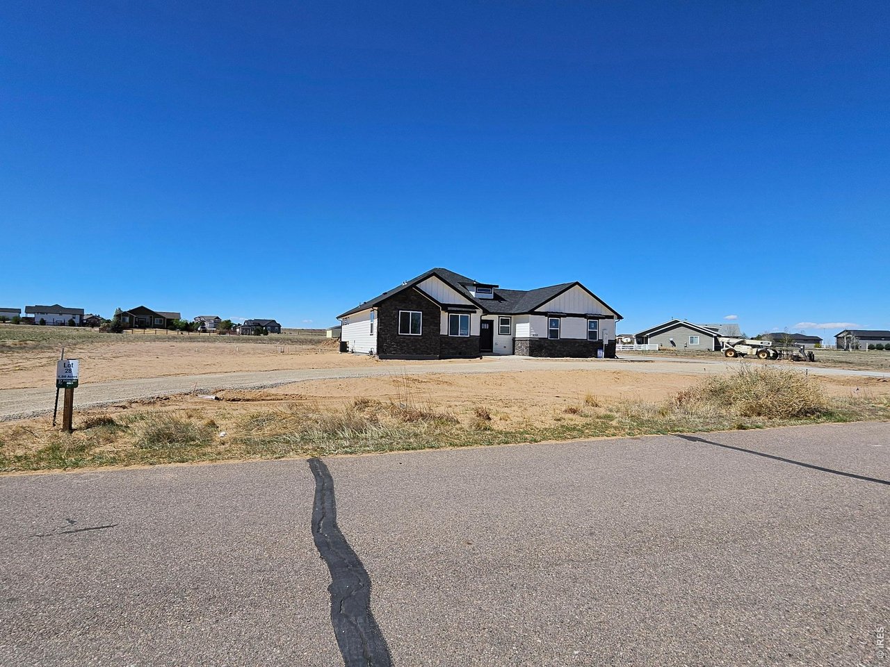 16505 Fairbanks Ct N