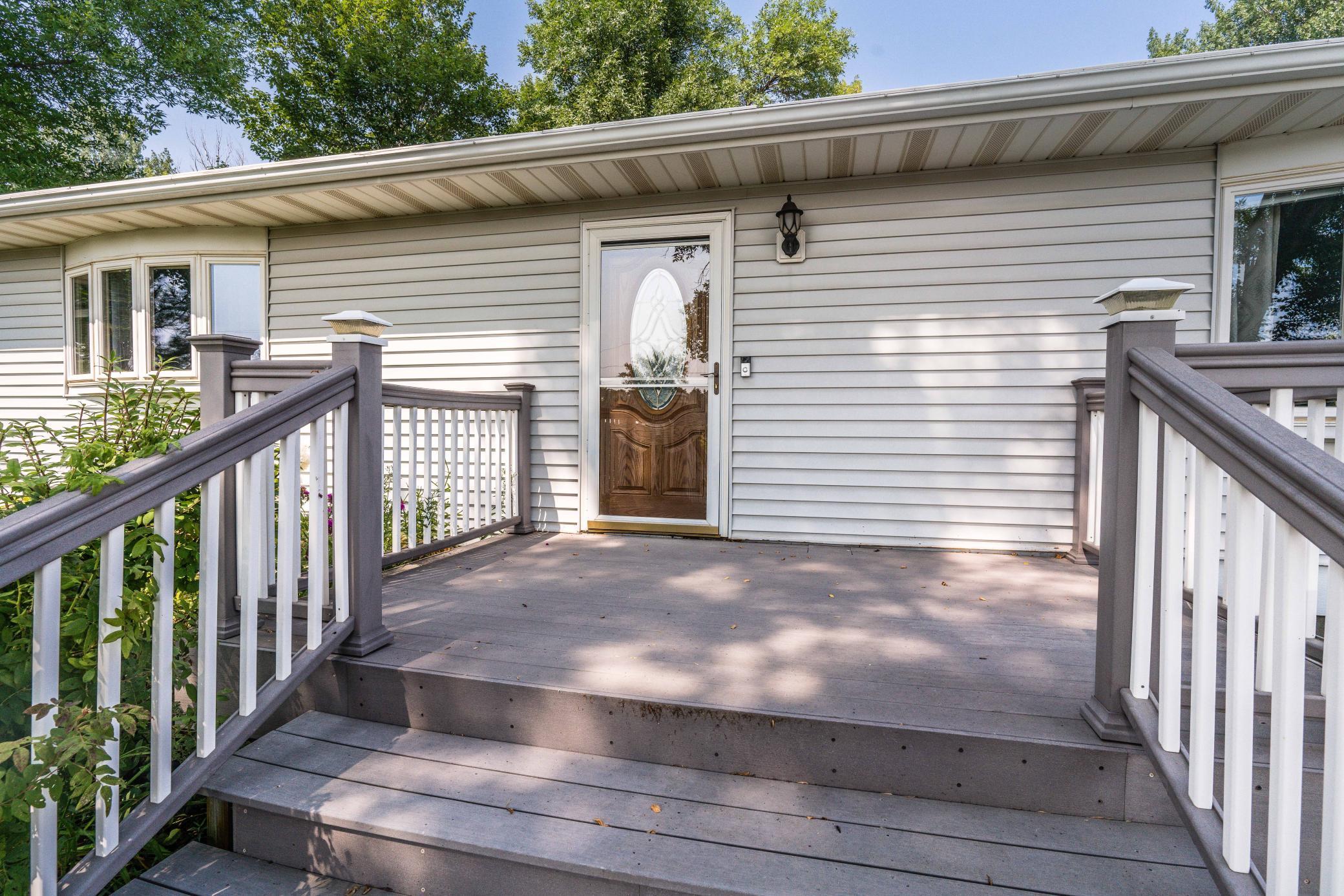 23490 Cottonwood Lane