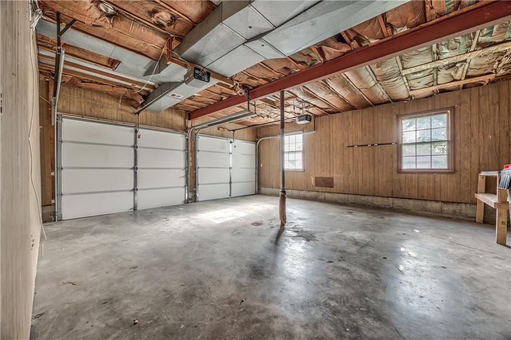 529 SW Windmill Lane