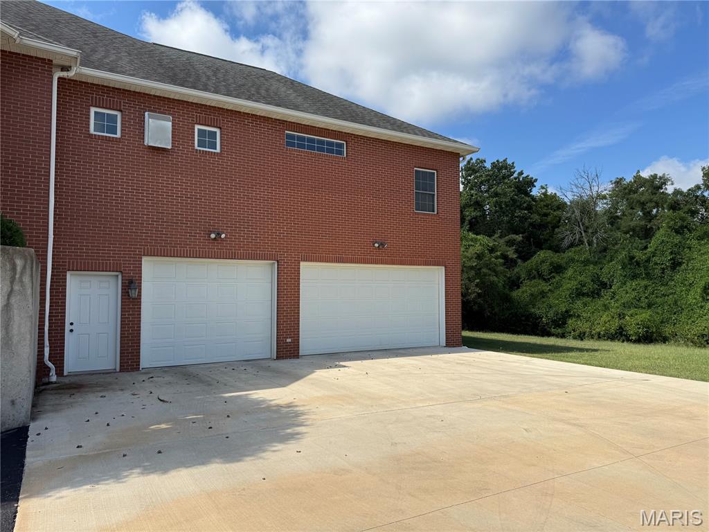 171 Rolling Meadows