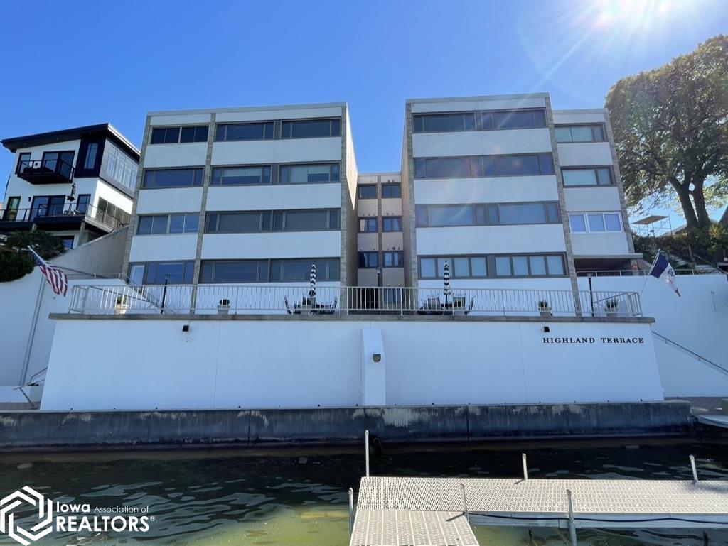 Gorgeous, fully remodeled two-bedroom two-bath condo on the lake. Enjoy the breathtaking panoramic views of beautiful Clear Lake or cozy up to see this condo's stunning sunsets. New quartz countertops and backsplash, new LVP flooring and carpet throughout, and both bathrooms have been tastefully remodeled. All of the work has been done here! It's time to enjoy the lake life. You deserve this; call your favorite real estate professional today and make this a dream come true. A dock space for your boat is included through the HOA.