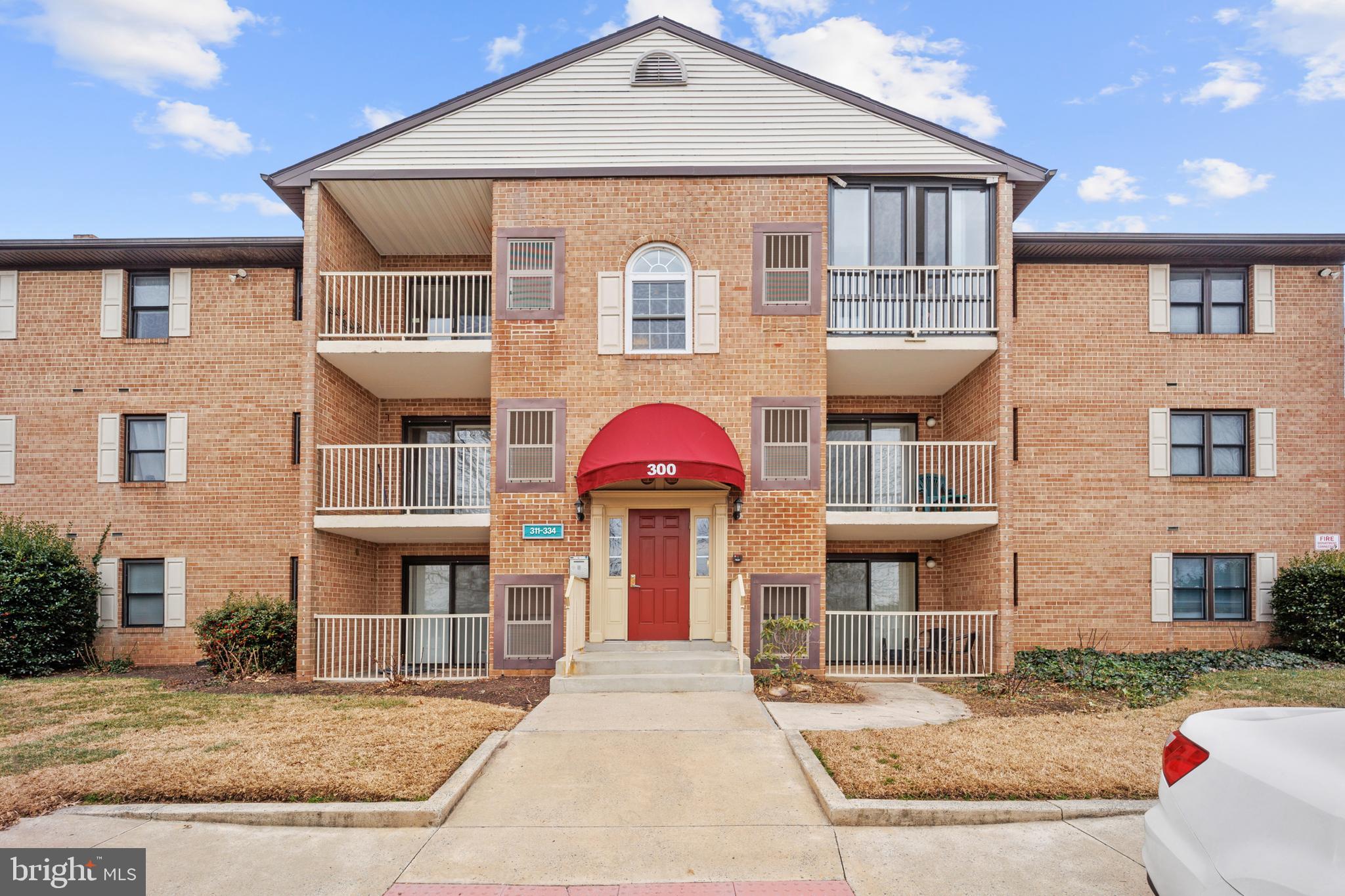 331 Governor House Cir  