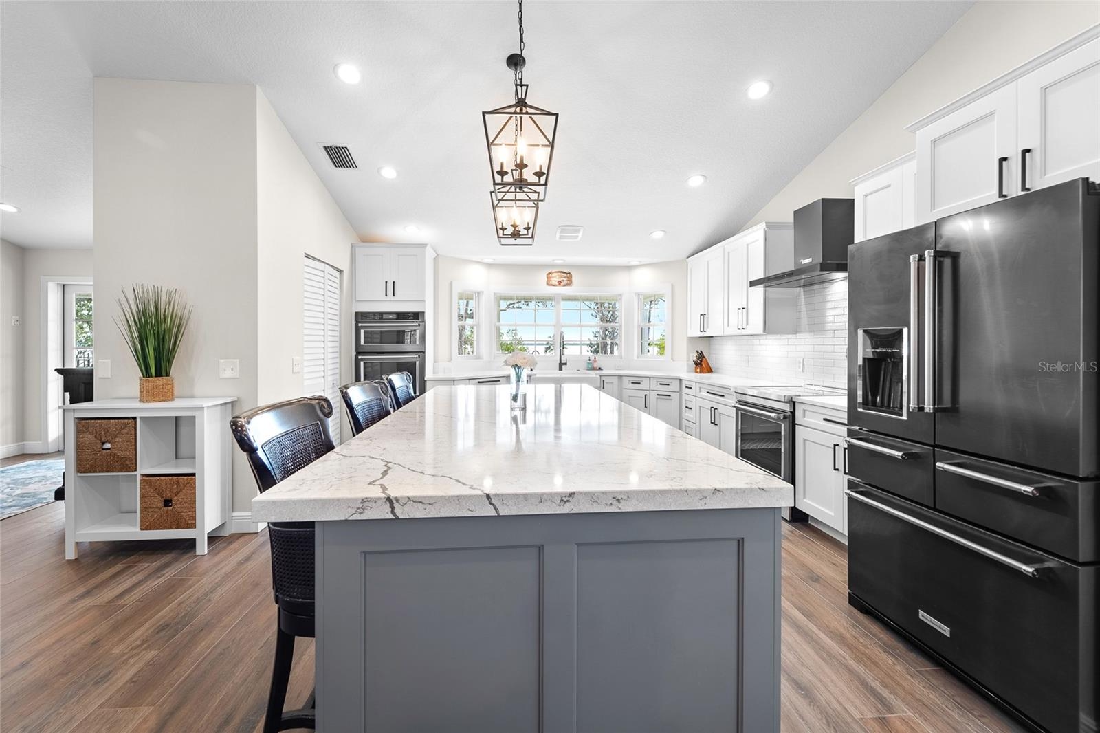 724 Bayshore Drive