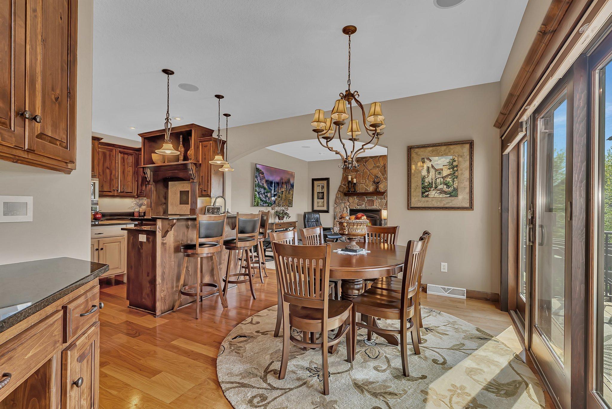 2255 Chelmsford Lane
