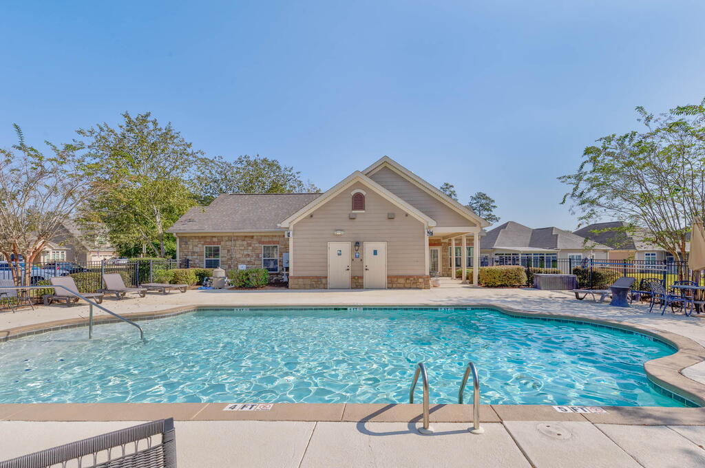 8715 Palazzo Place