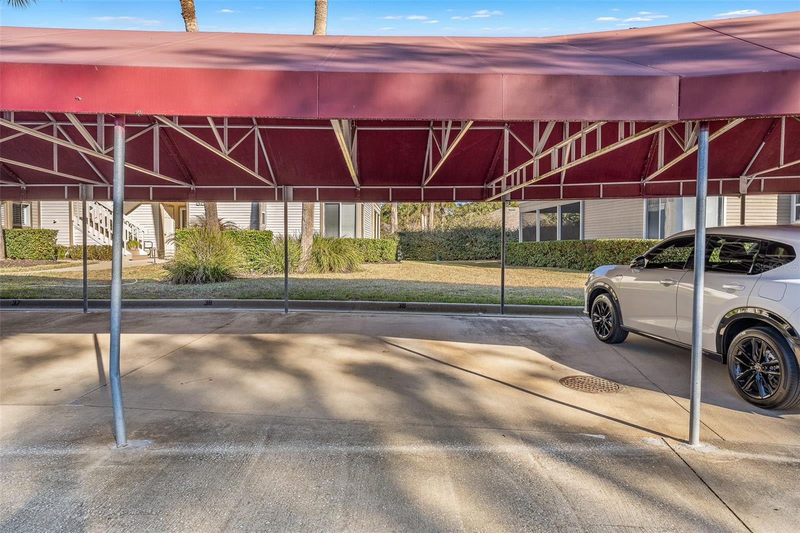 39 Magnolia Drive S 39