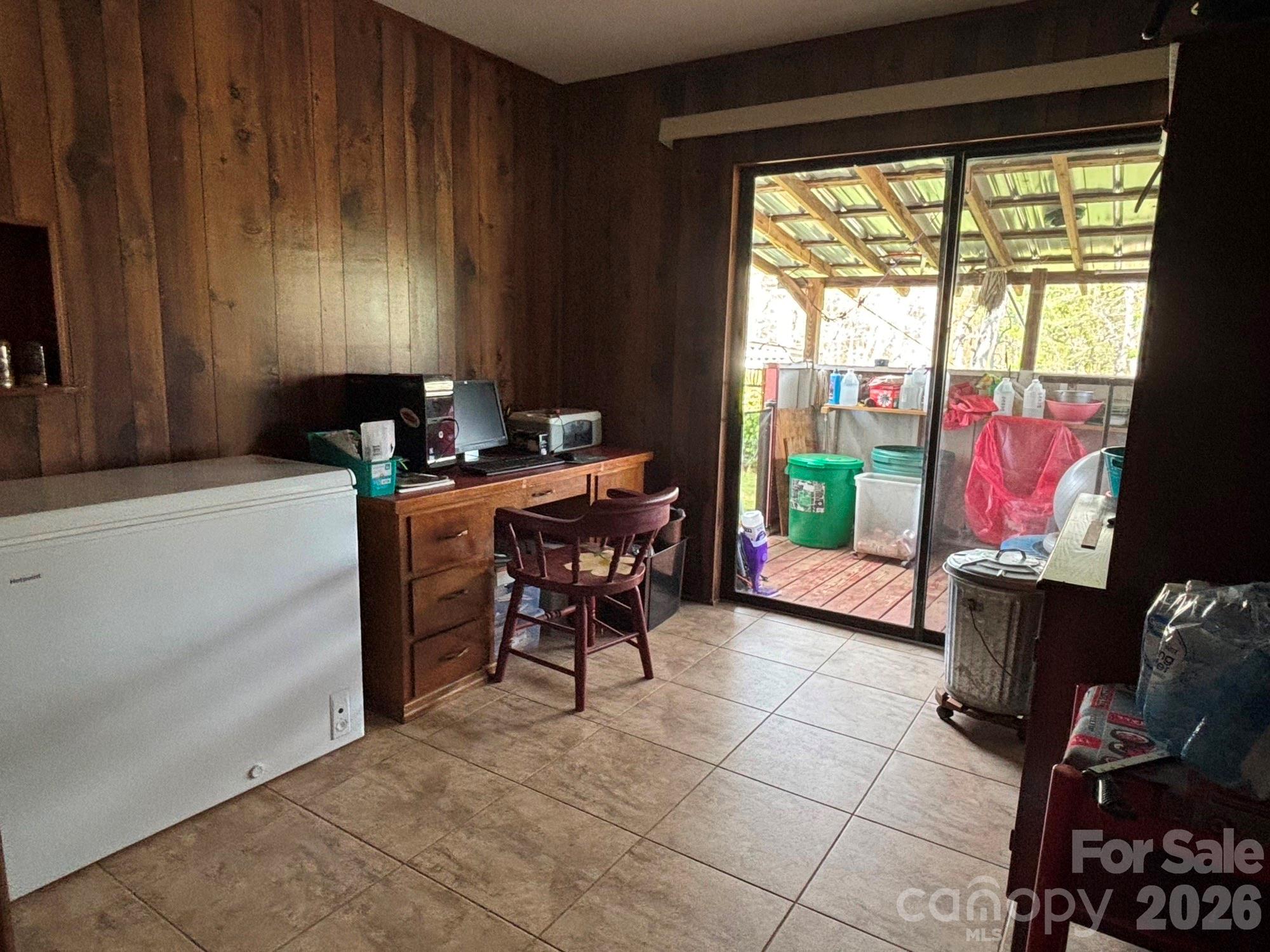 493 Franklintown Road