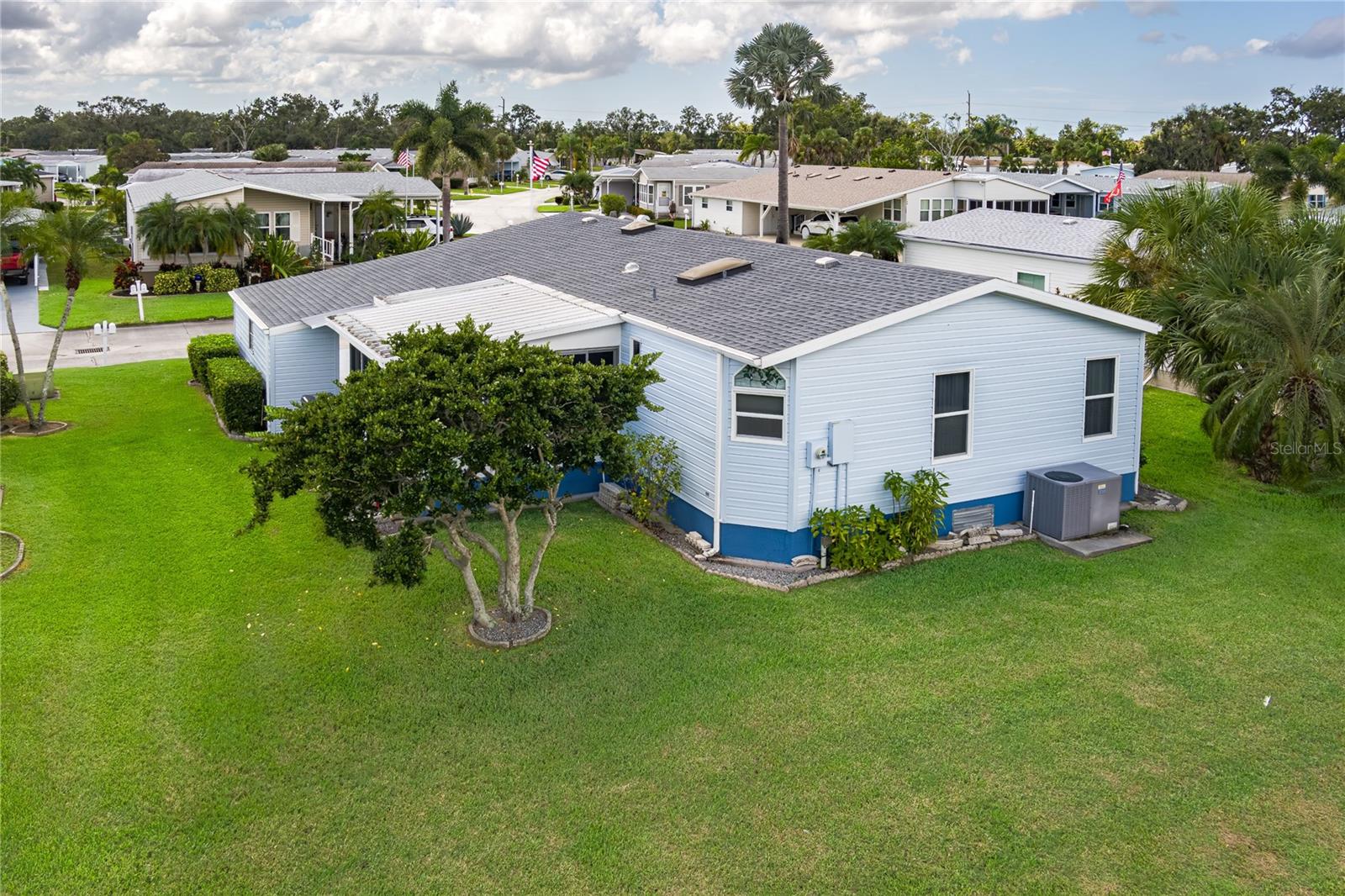 120 Mockingbird Lane