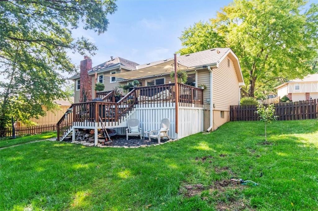 5521 NW Seminole Drive