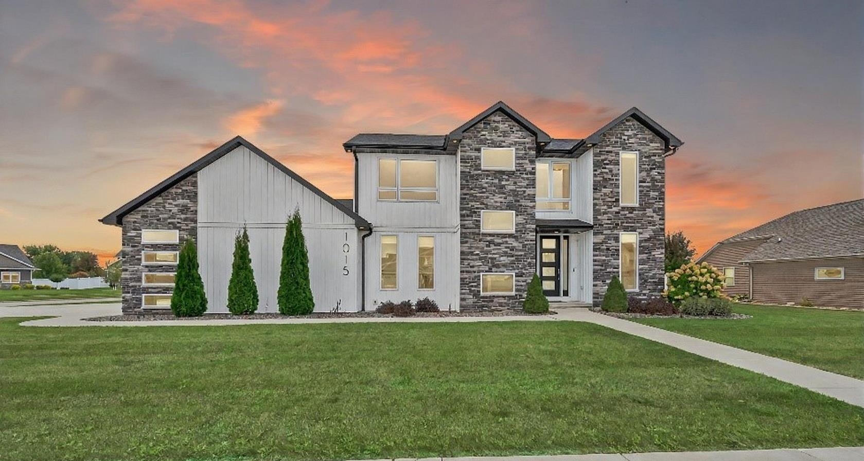 1015 Nutmeg Drive