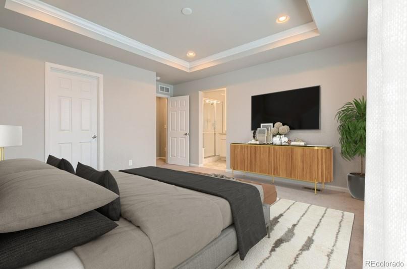 6605 N Cathay Street