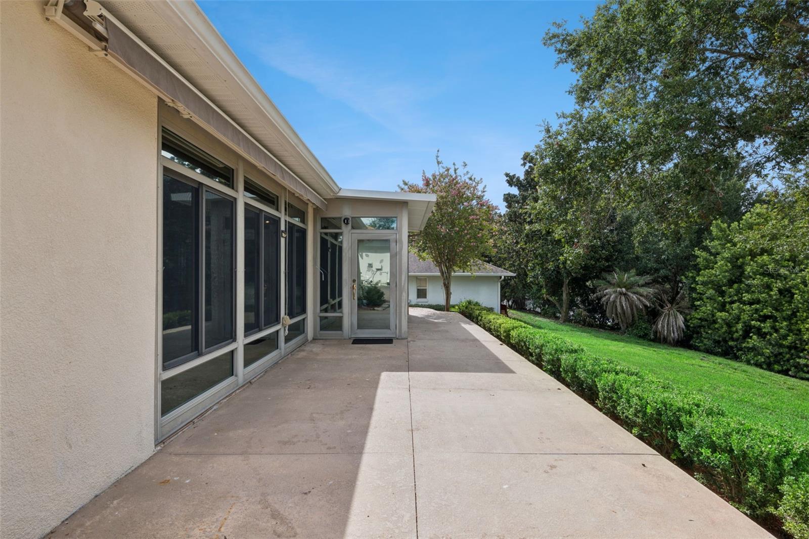10308 Calle De Flores Drive
