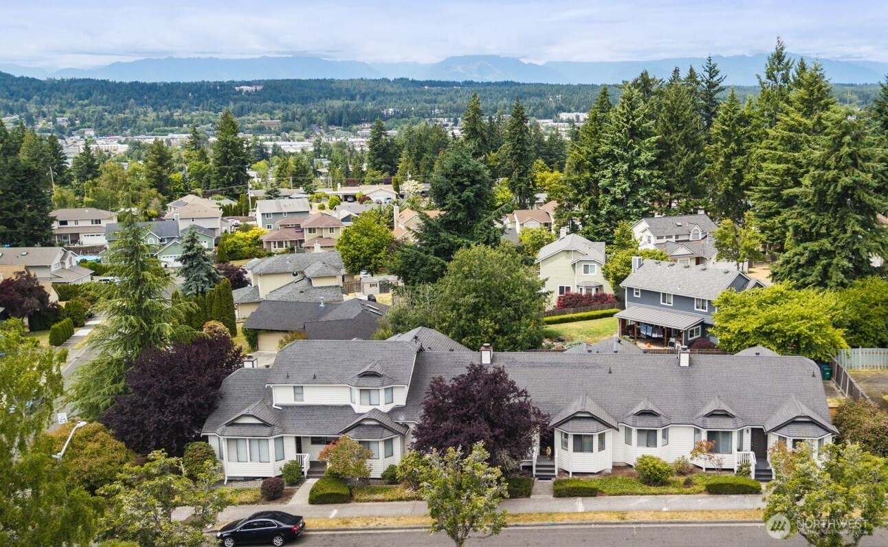 9695 Spinnaker Boulevard NW