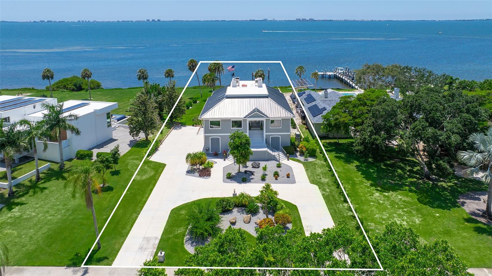 7418 Westmoreland Drive, Sarasota, FL