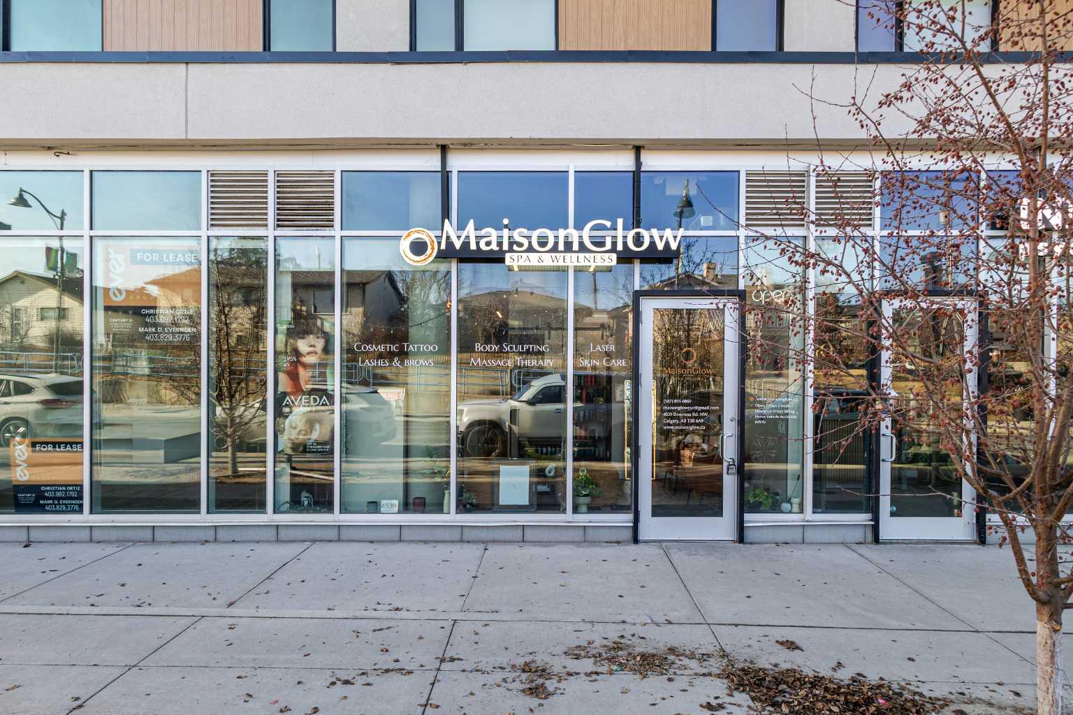 4539 Bowness Road NW