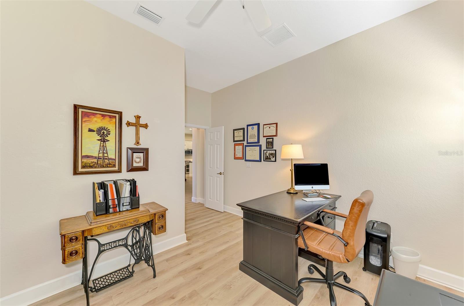 13384 Golf Pointe Drive