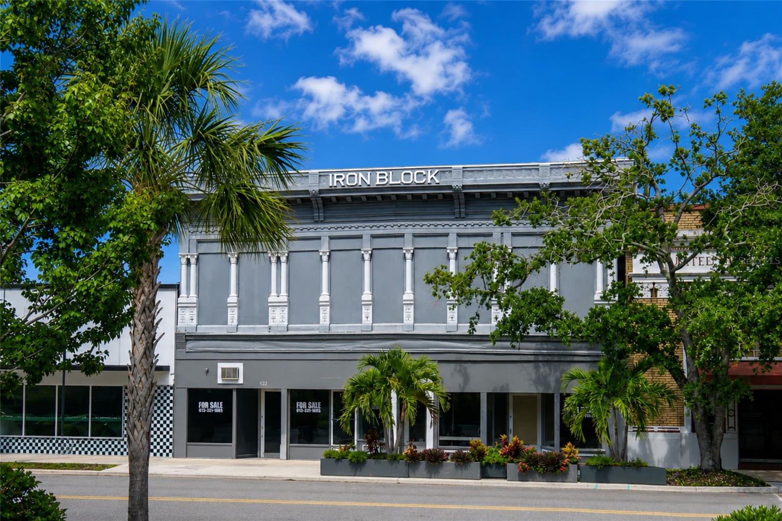 528 12th Street W, Bradenton, FL