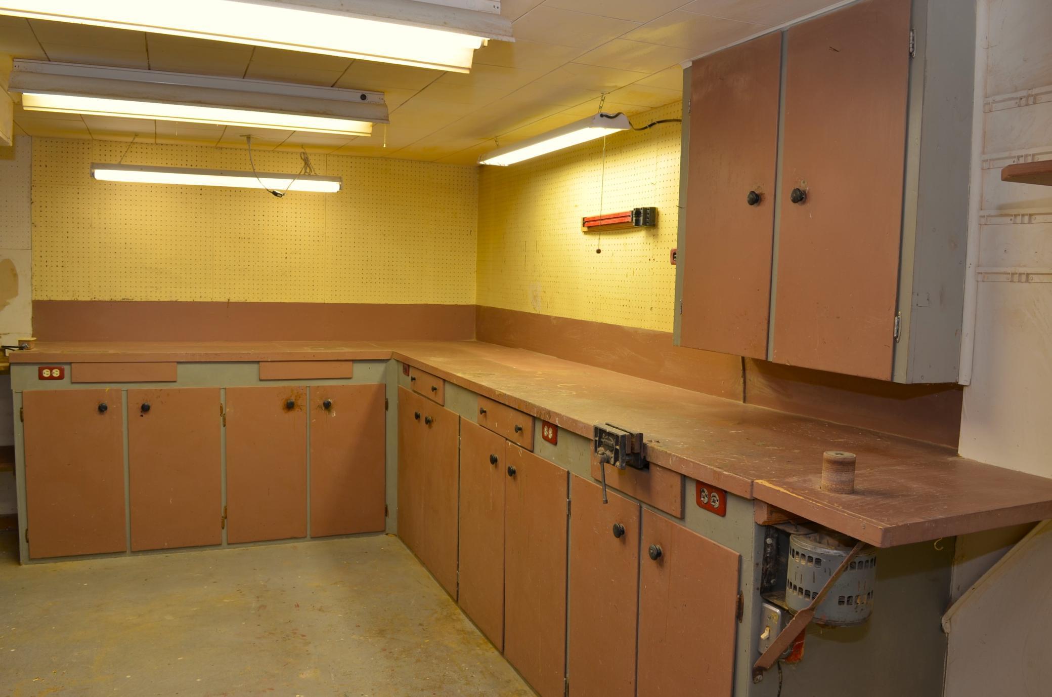 1108 Hawthorn Street