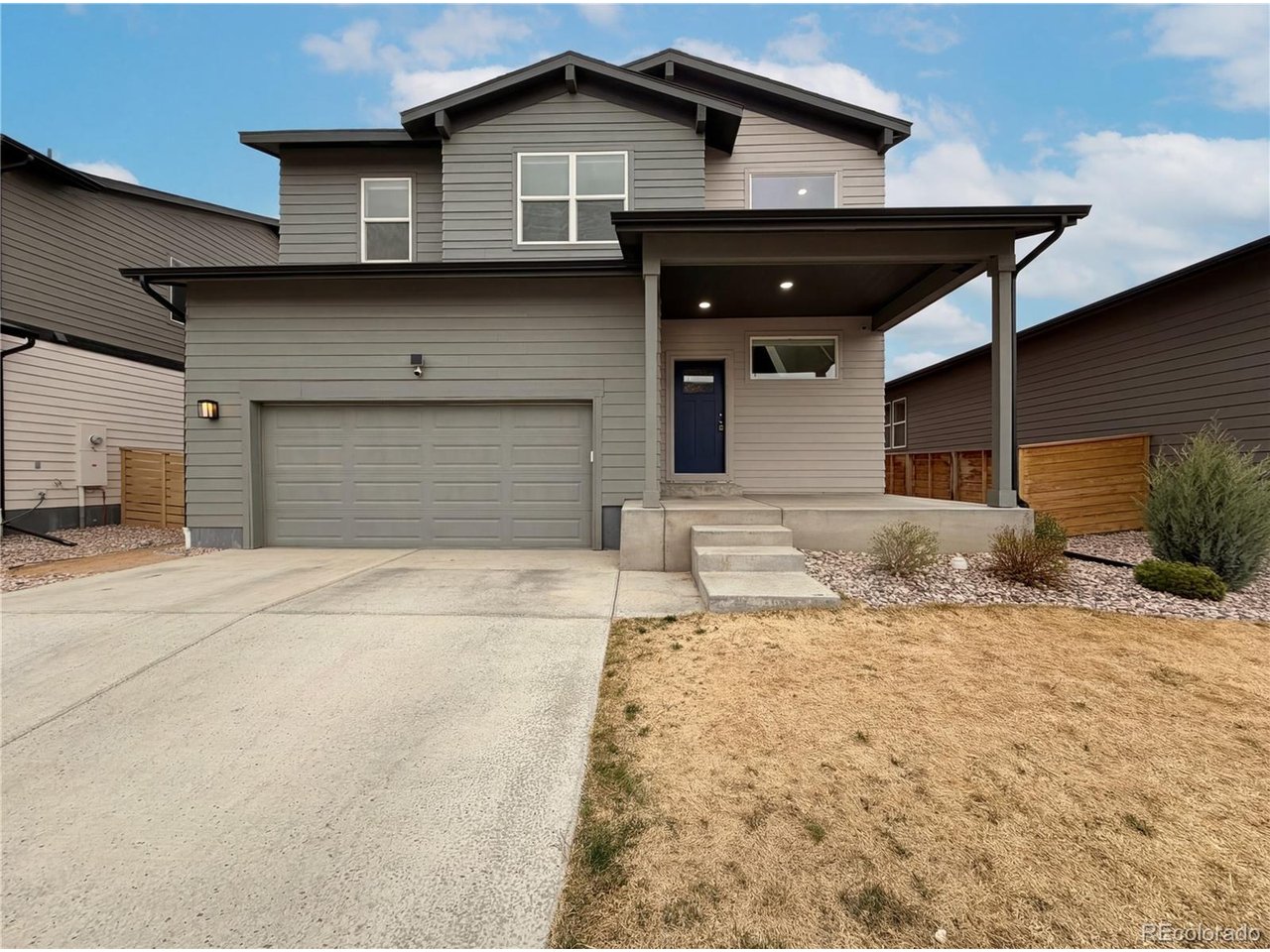 Welcome to 2962 Coleman St, arranged for everyday practicality with a layout designed for daily use. The kitchen features all stainless steel appliances and a functional island, while the primary bedroom includes a walk in closet. The primary bathroom provides double sinks for convenience, and a patio extends to a fully fenced in backyard for outdoor use. Included 100-Day Home Warranty with buyer activation