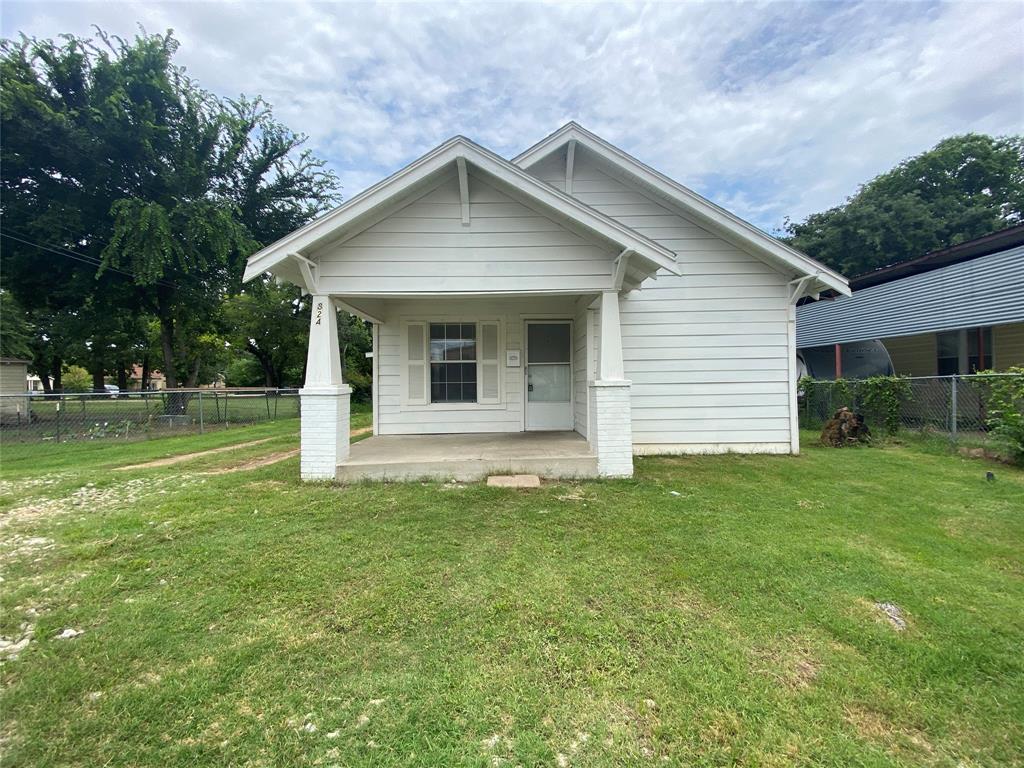 This unique property offers multiple living spaces with strong investment potential. The front unit includes 2 bedrooms, 1 bathroom, a living room, kitchen, and laundry room with window AC units, and is currently leased for $1,125 per month through November 30, 2025. The back left unit offers 3 bedrooms, 1 bathroom, a kitchen, and living room, with one bedroom featuring a separate entrance that could allow for additional rental income with modifications; this unit was previously rented for $1,075 per month. The back right unit, which needs remodeling, includes a kitchen area with water hookups and a large room that was formerly rented as a studio with a full bathroom for $500 per month. The previous (not current) owner lived originally in the front while renting out the three back units. With two kitchens, multiple bathrooms, and flexible layouts, this property is an excellent opportunity for a house hack, multi-family living, or an investment property in a convenient location near grocery stores, restaurants, downtown, TX-121, Belknap, and within walking distance of Sylvania Park.