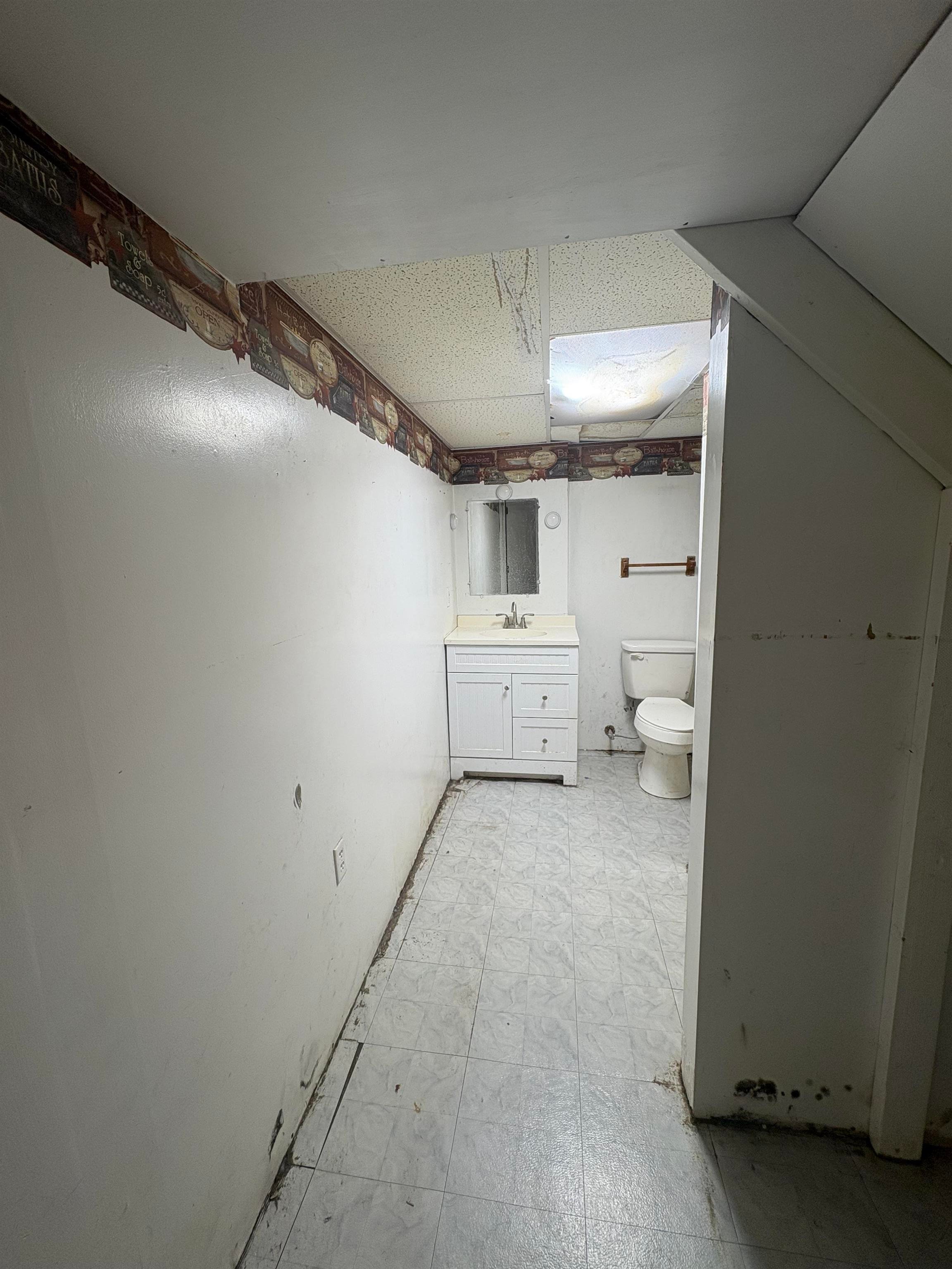 5722 69th Street