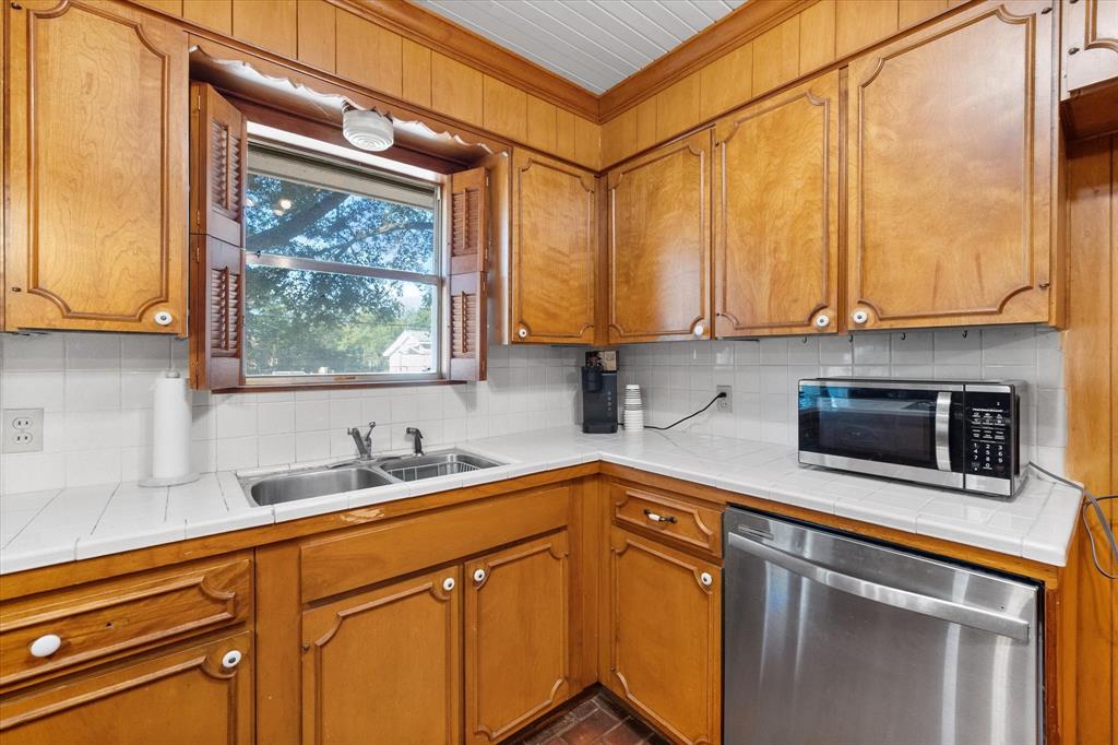 409 N Overlook Drive