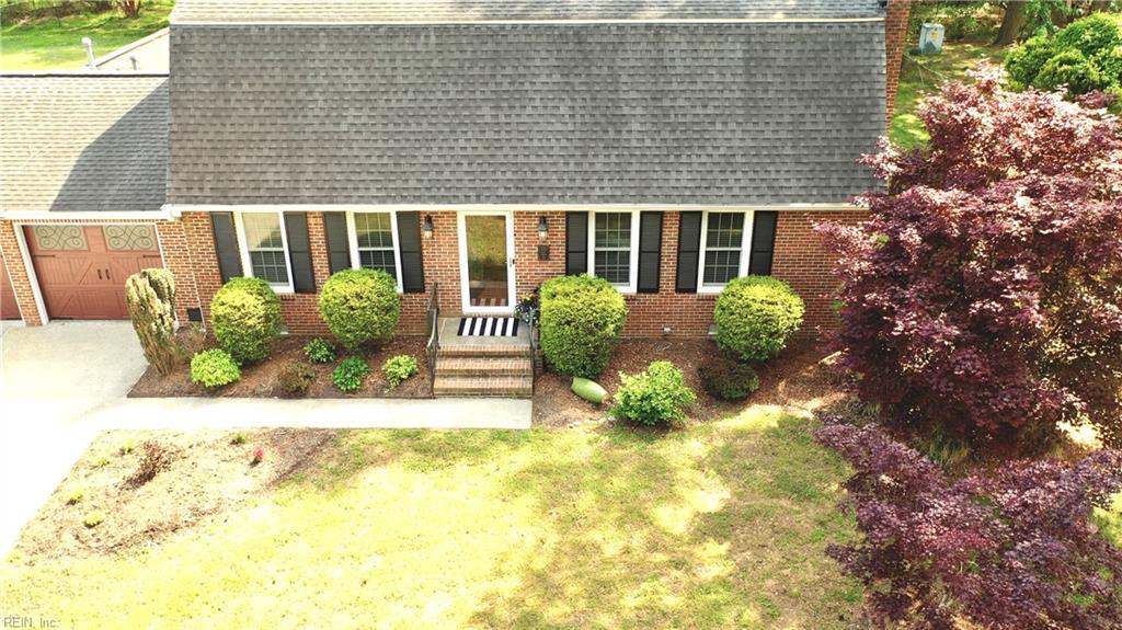 15 Carriage Hill Drive