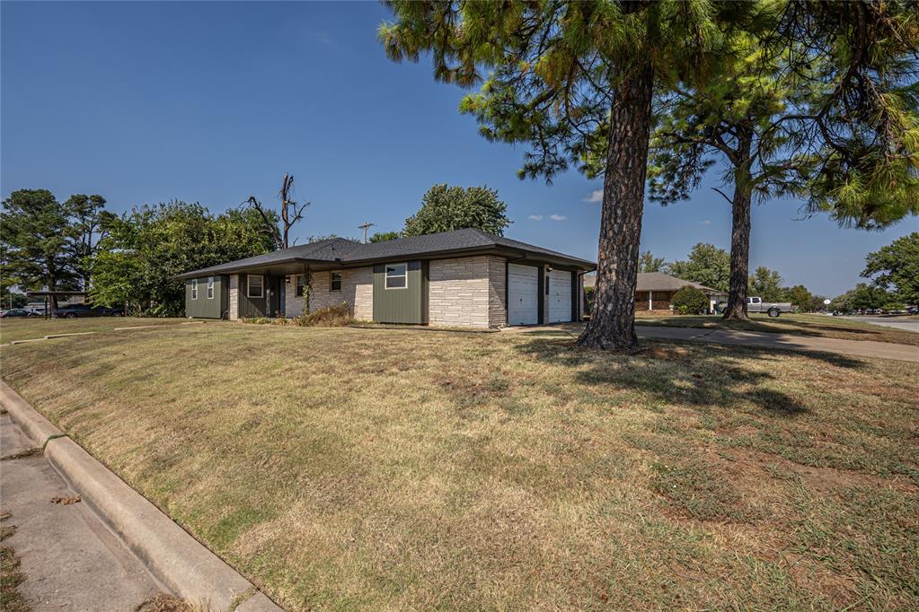 Fantastic corner lot 3 bed 2 bath home that is move-in ready! You will find an updated interior with fresh paint and new carpet throughout. All the windows were replaced in 2023 with energy efficient vinyl windows. The spacious kitchen has a new 5 burner gas cooktop and a cozy breakfast nook. The fridge stays.  Loads of storage in the kitchen with plenty of countertop space. Two large living areas. The family room boasts engineered hardwood flooring and is open to the kitchen and dining. The bonus room is off the family room and you will love all the widows and natural light with views to the patio and large fenced backyard. The owners suite features built in storage, a window seat, new carpet and fresh paint plus on-suite bathroom. The two secondary bedrooms have new carpet, fresh paint and are supported by a full hall bath. Large oversized 2 car garage, full house gutters, large outbuilding. The roof was replaced in 2020 and is fully insurable. Located 3 blocks from Sellers Park with splash pad, playground, and community center. Western Heights School District.  Also only 5 blocks from OCCC. Schedule your private showing today.