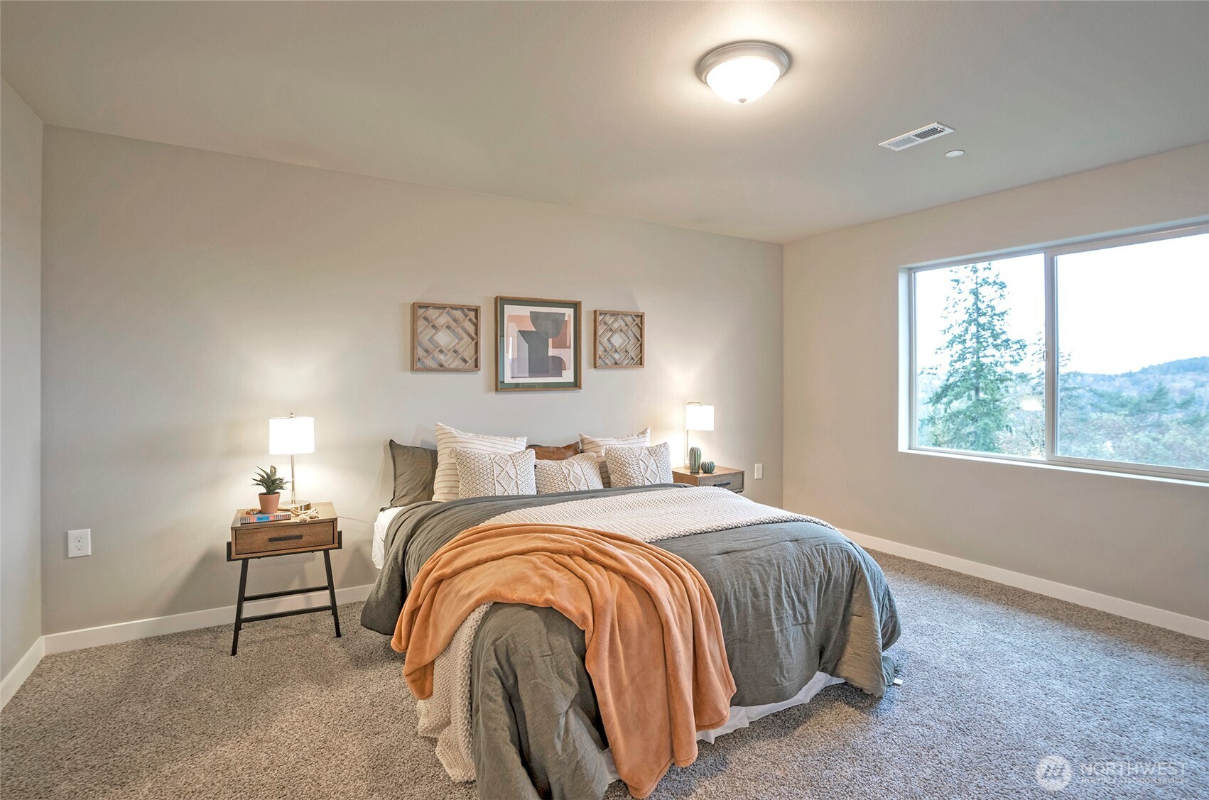 2504 W Echo Bay Drive