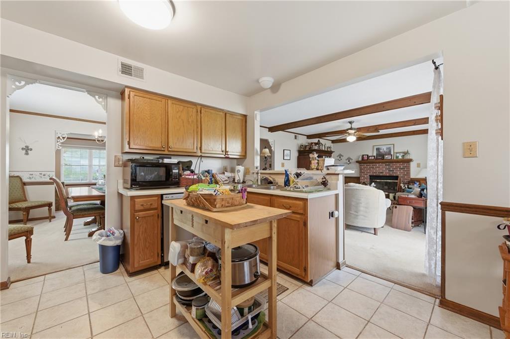 1112 Whitewater Court