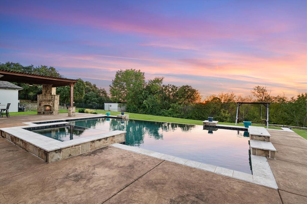 602 Rainbow Creek Court