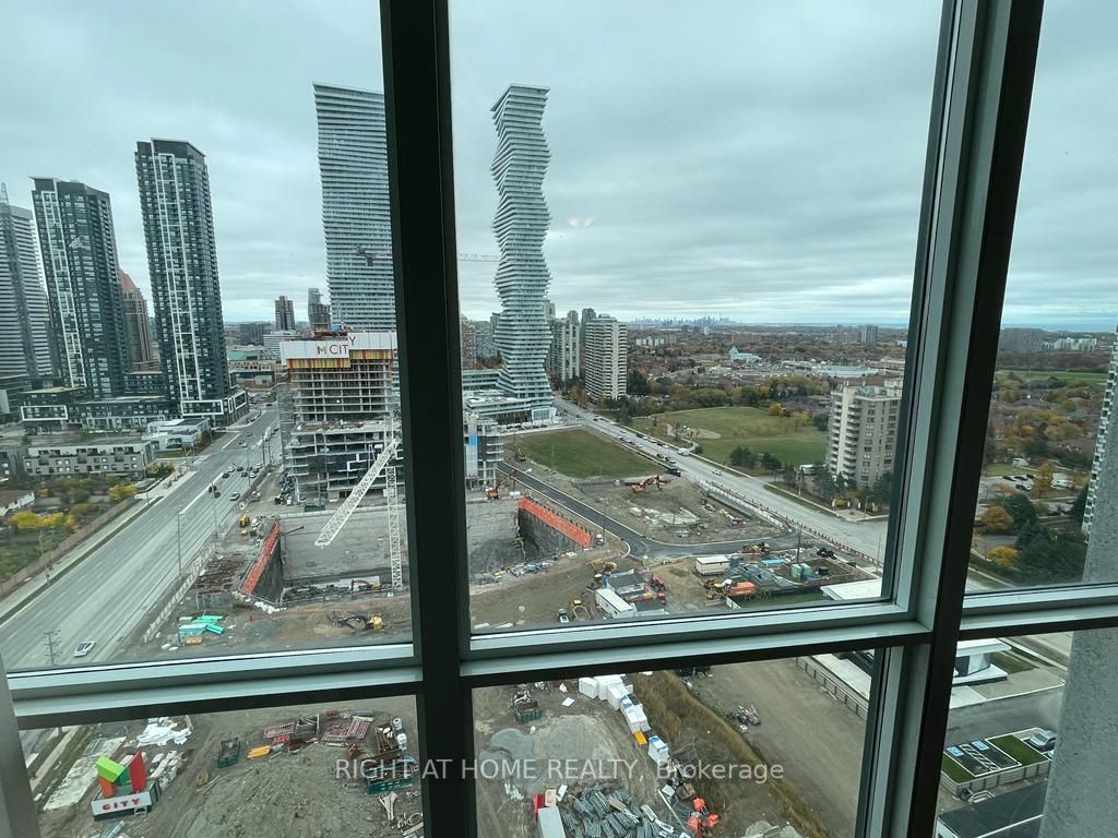 3985 Grand Park Dr 2001