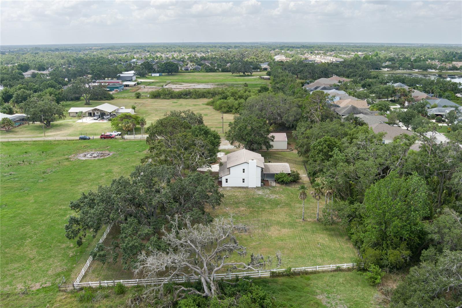 5403 Red Rooster Road