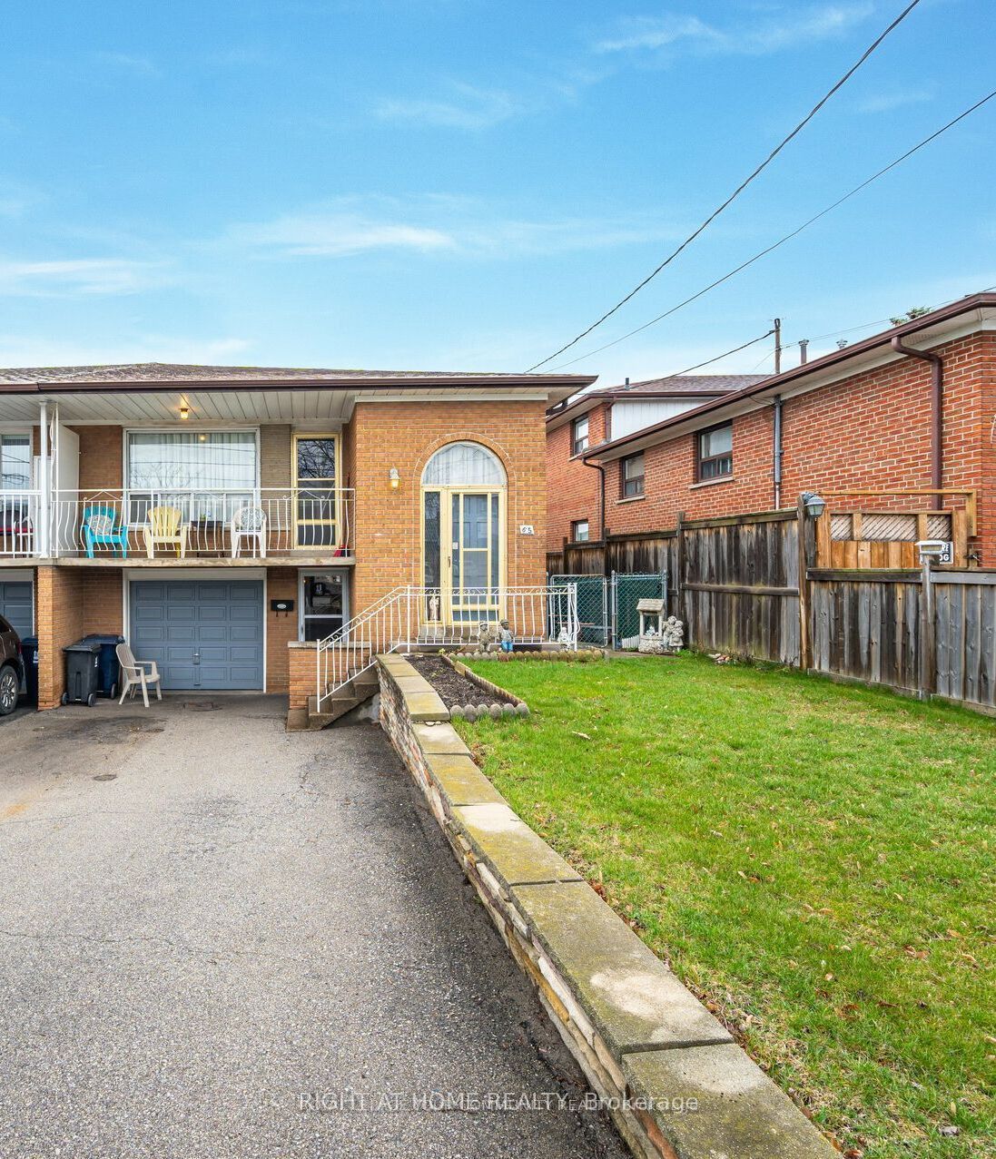 65 Plunkett Rd