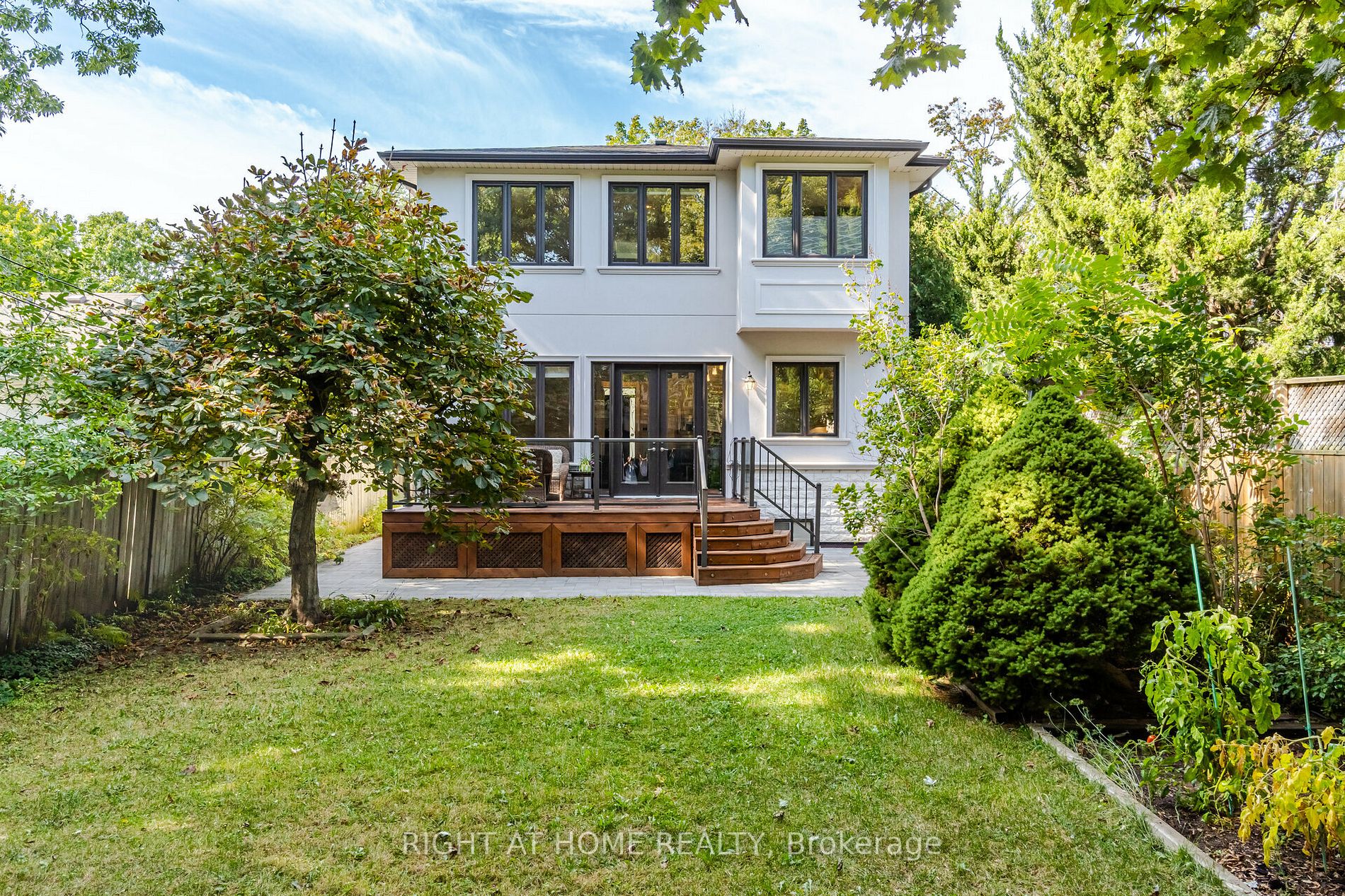35 Burnelm Dr