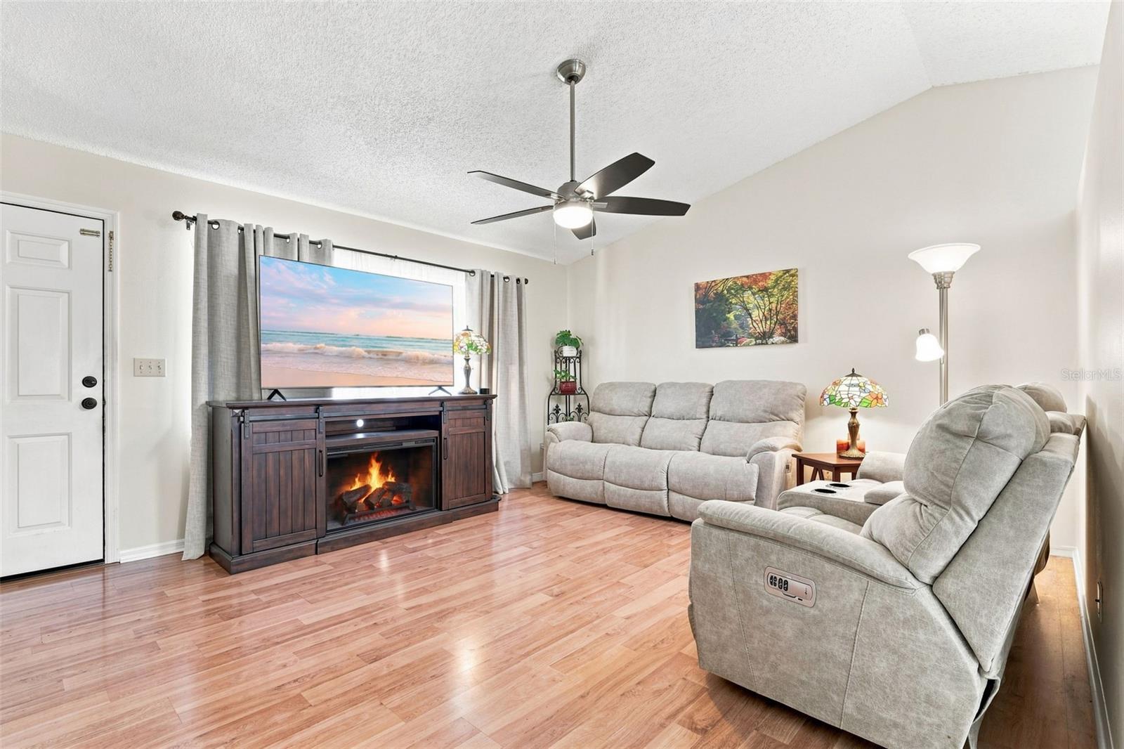 12435 Orangewood Circle