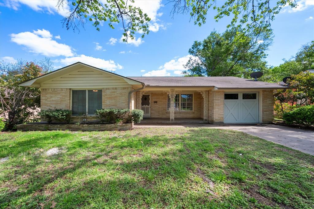2903 College Circle