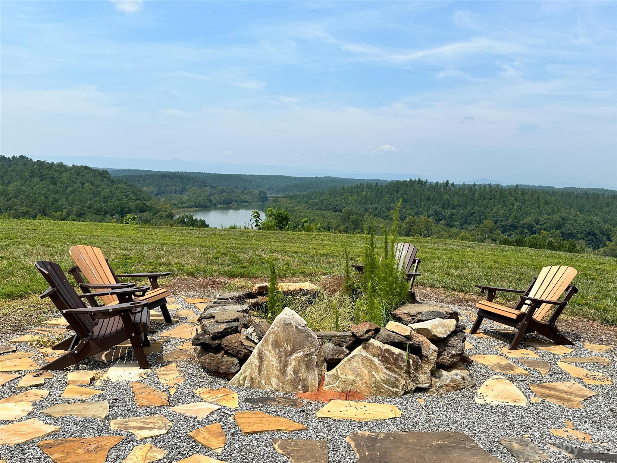 100 Shortoff Trail NW