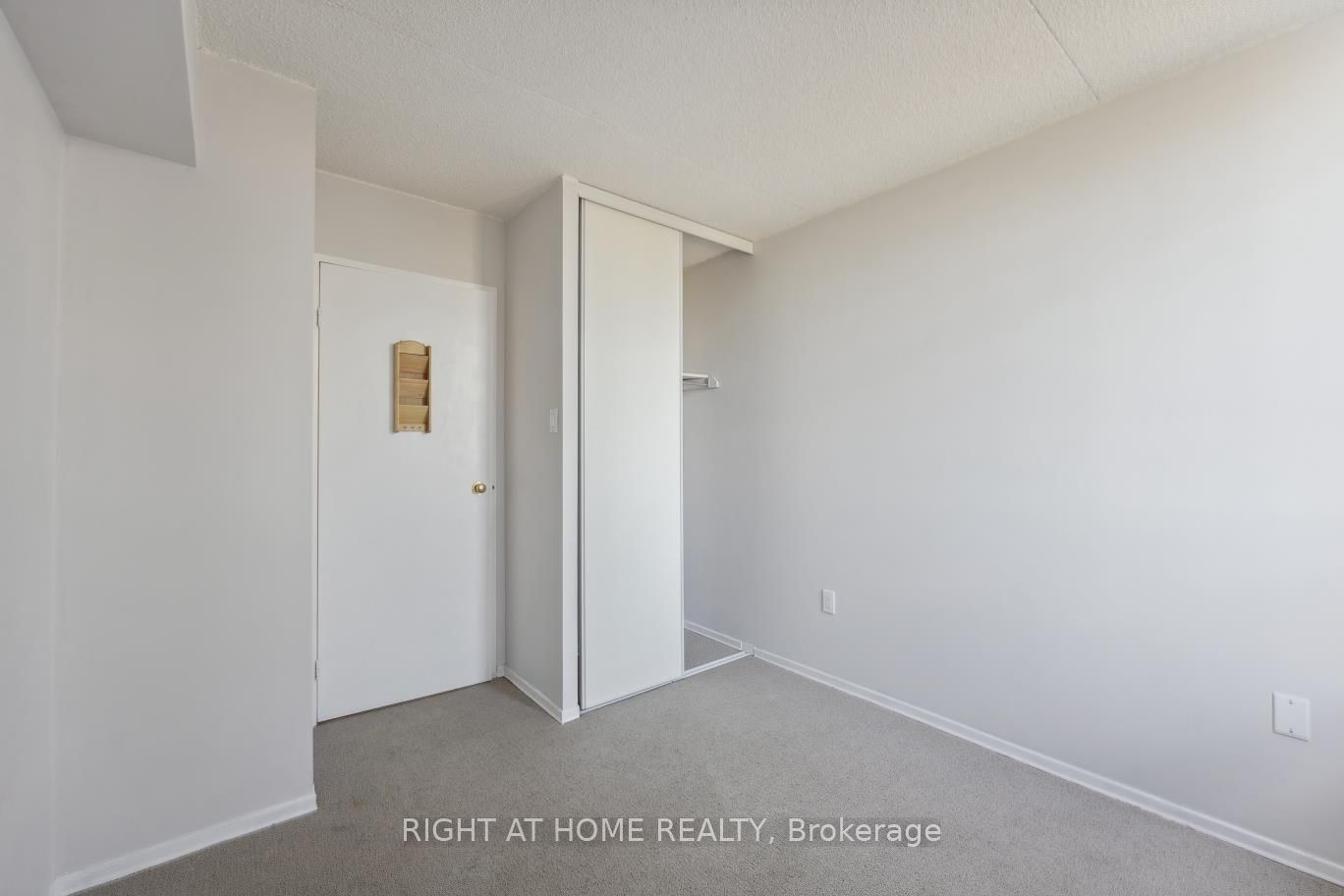 1540 Pickering Pkwy 501