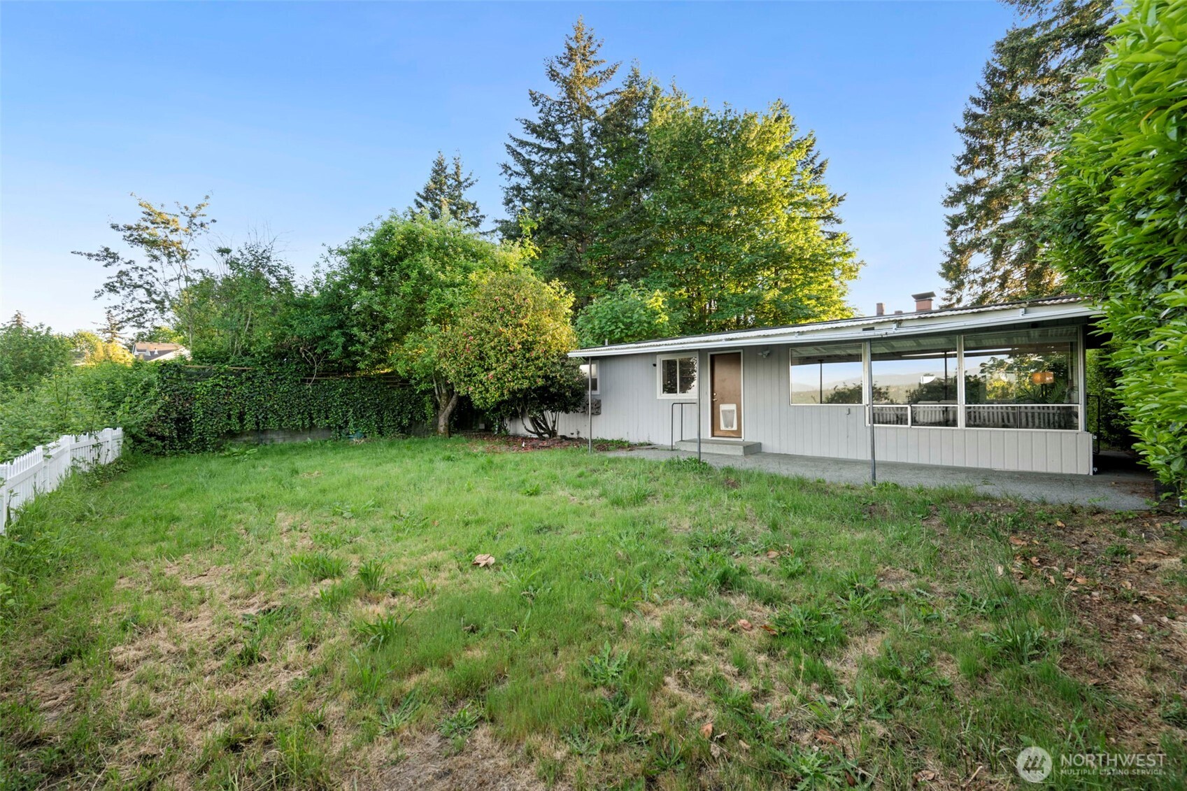 20826 Military Road S