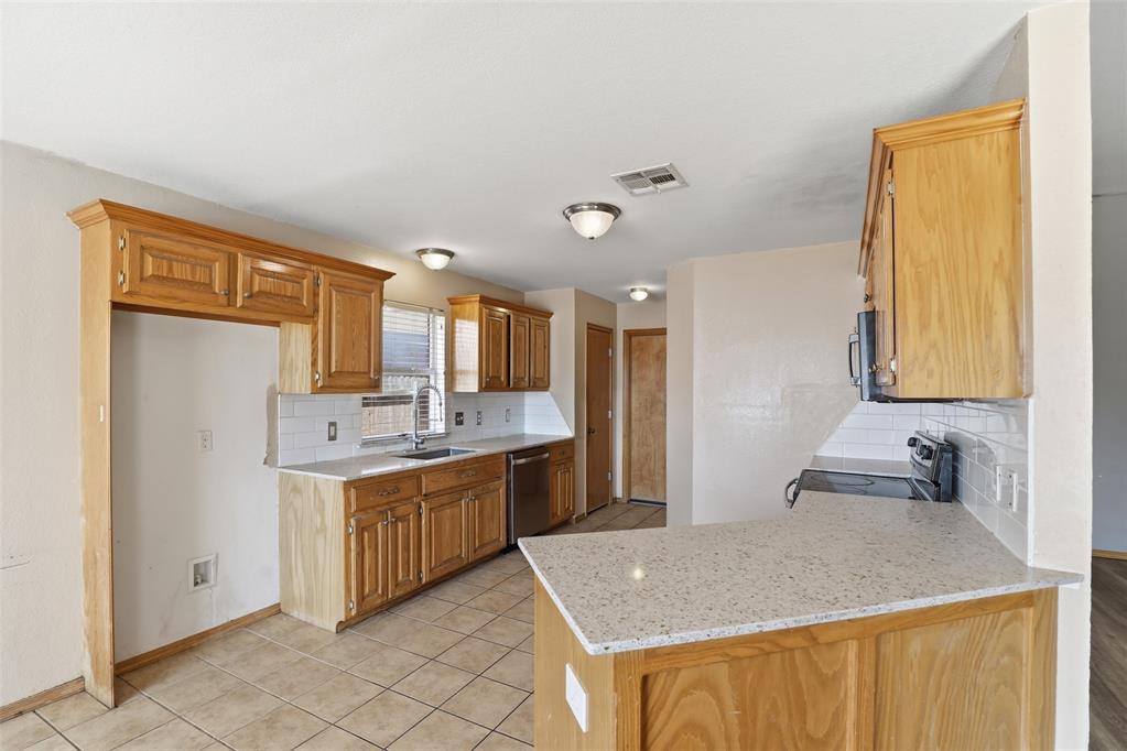 2204 NW 157th Street
