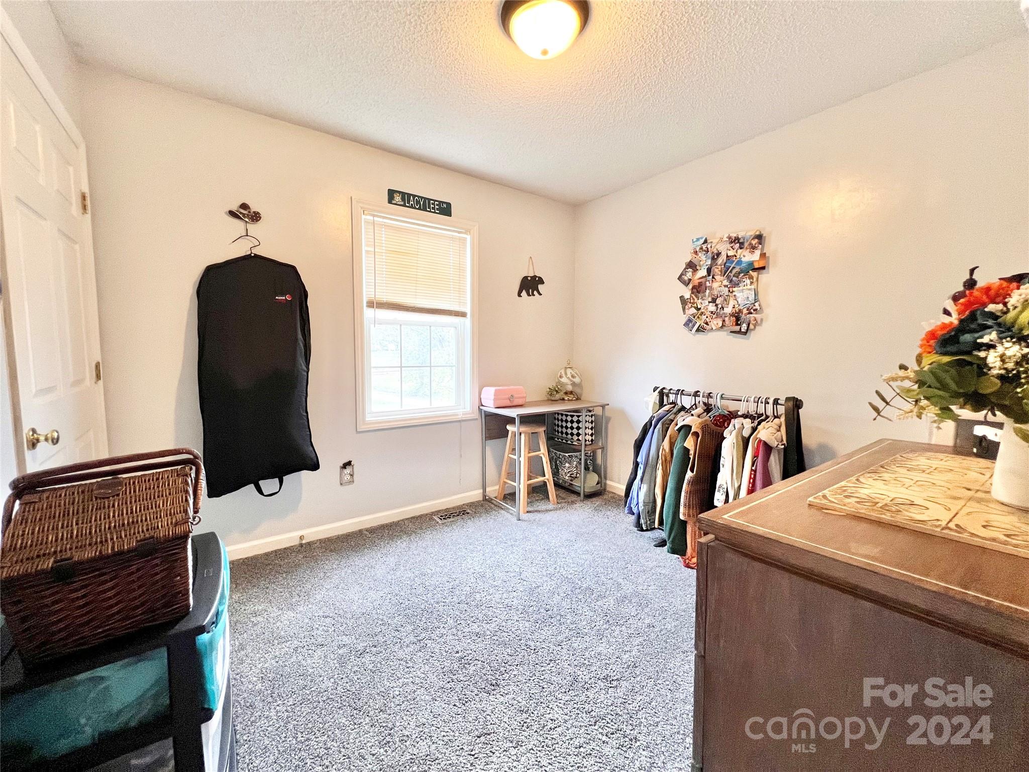 2115 Blue Ridge Circle