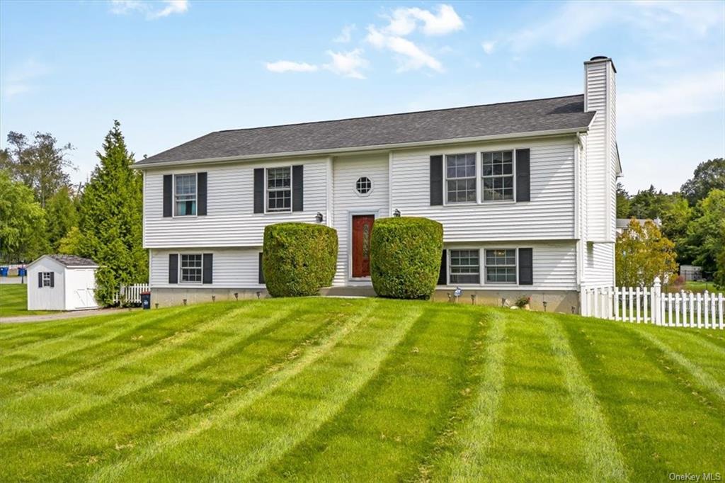 31 White Oak Circle