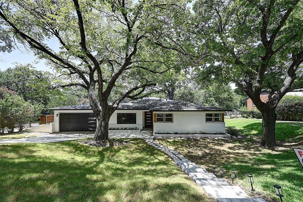 3900 Pelham Road