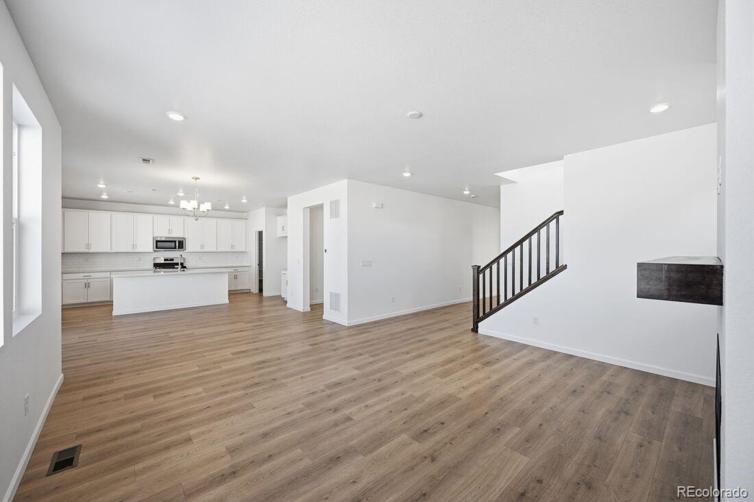 16657 W 92nd Place