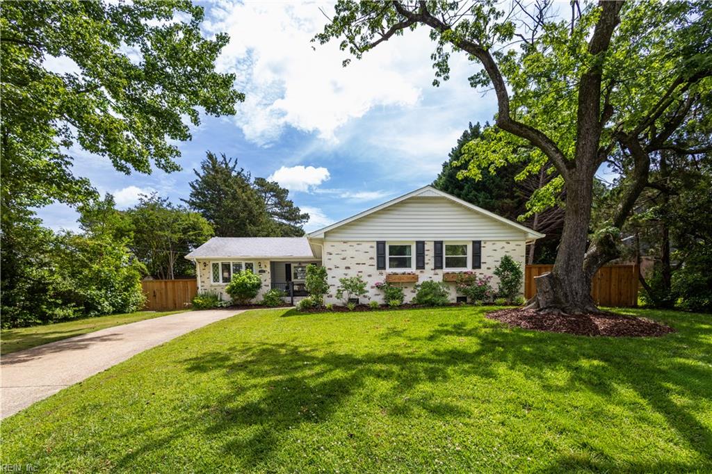 716 Prince Phillip Drive