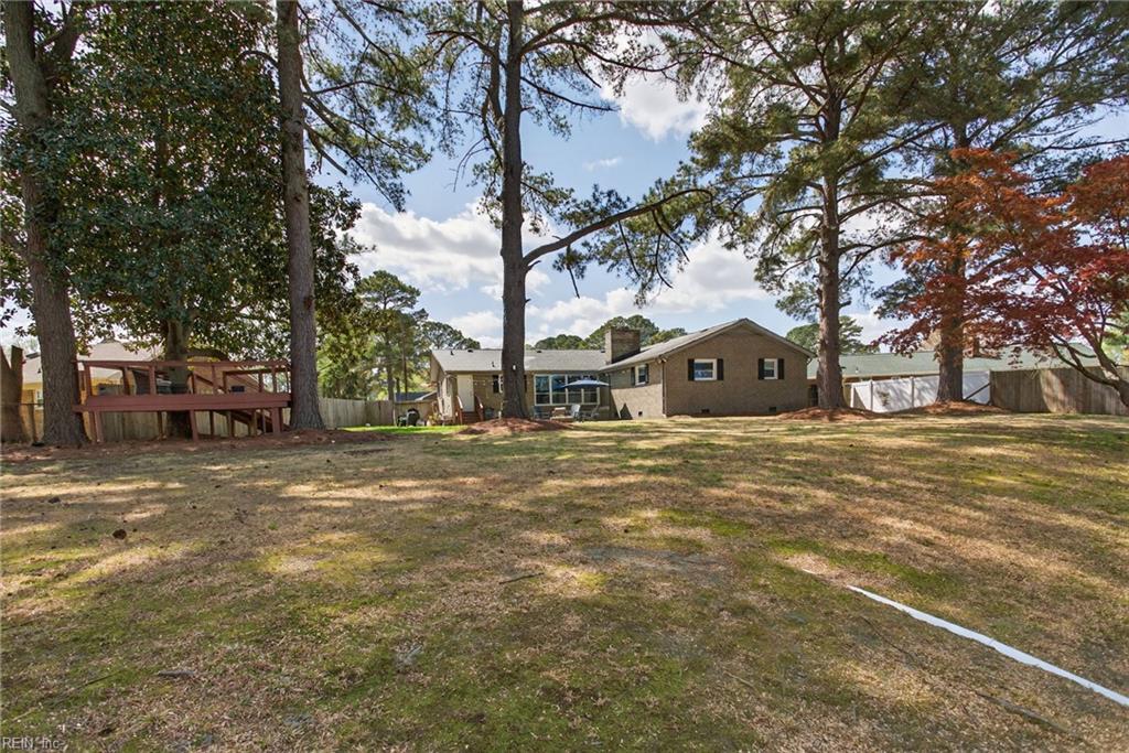 403 Holloway Drive