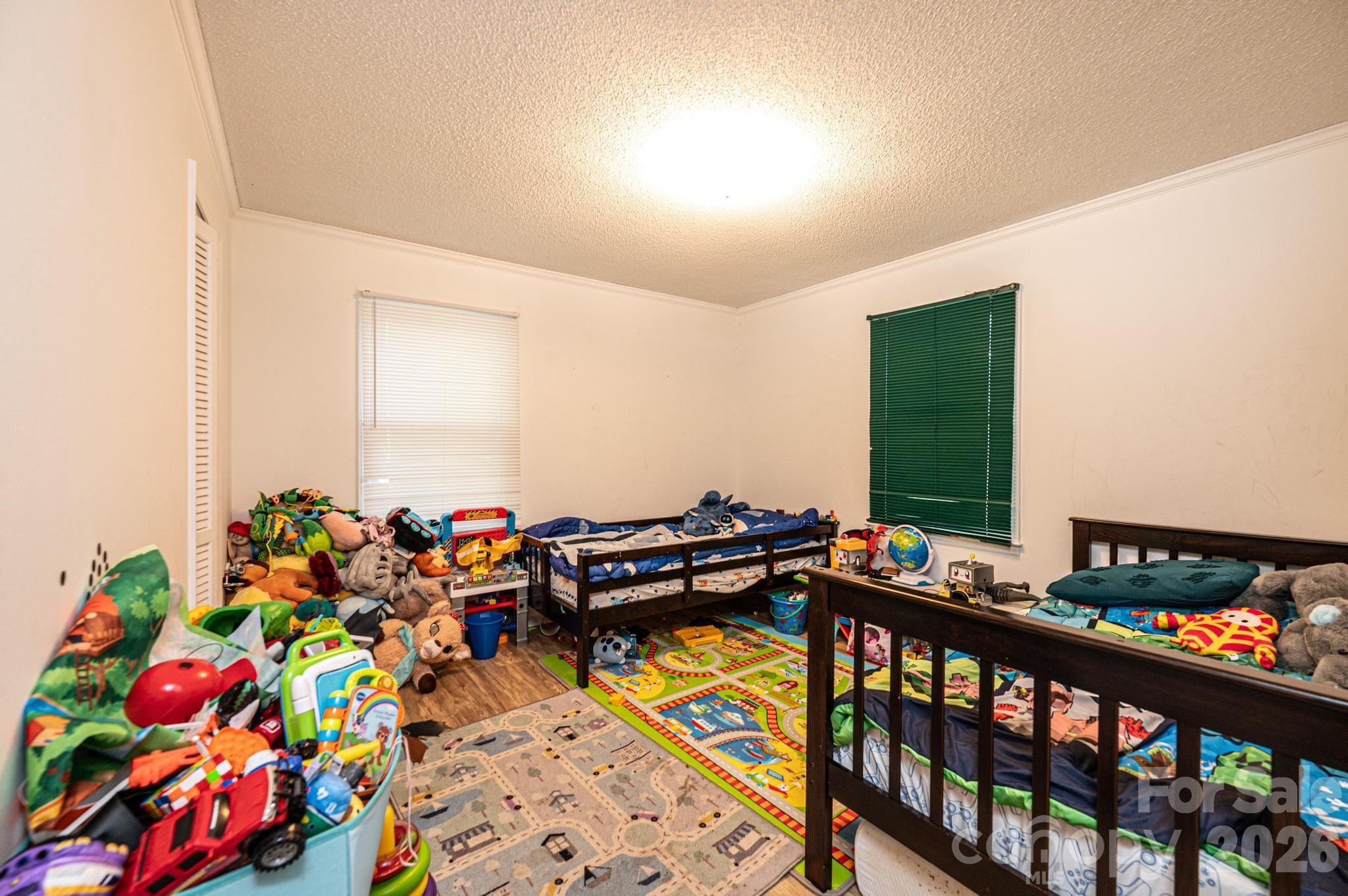 1113 Ponderosa Road