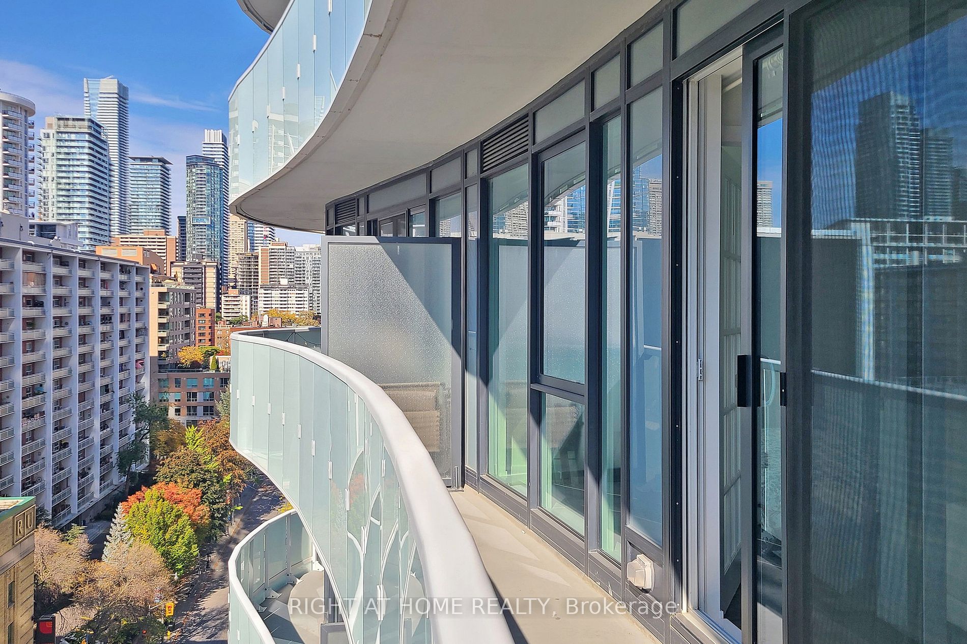 403 Church St 1104